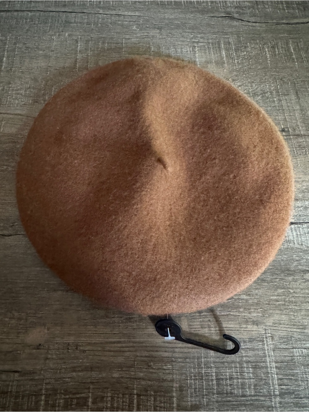 Banana Republic Classic Brown Wool Beret - Women’s Fashion Accessory